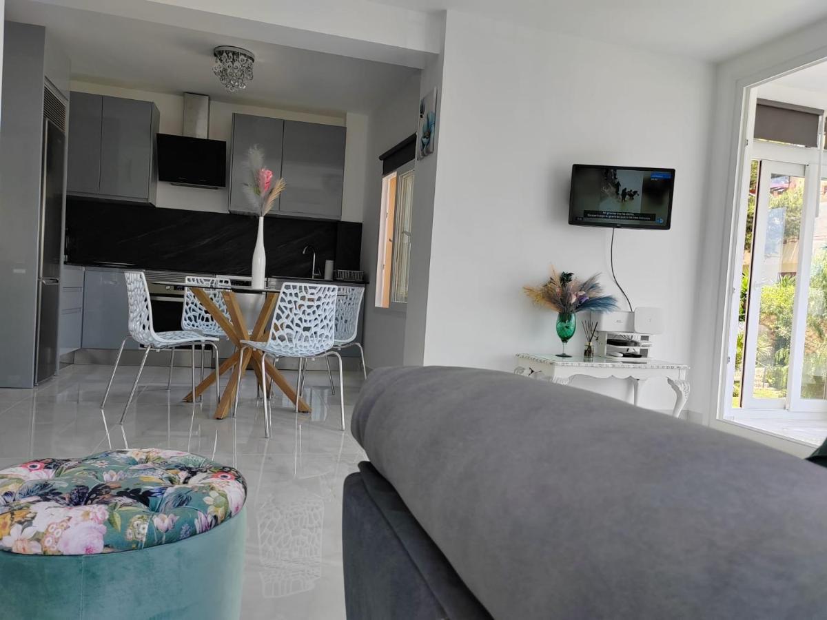 Apartamento La Torre,200M Hasta La Playa Benalmadena Exterior photo