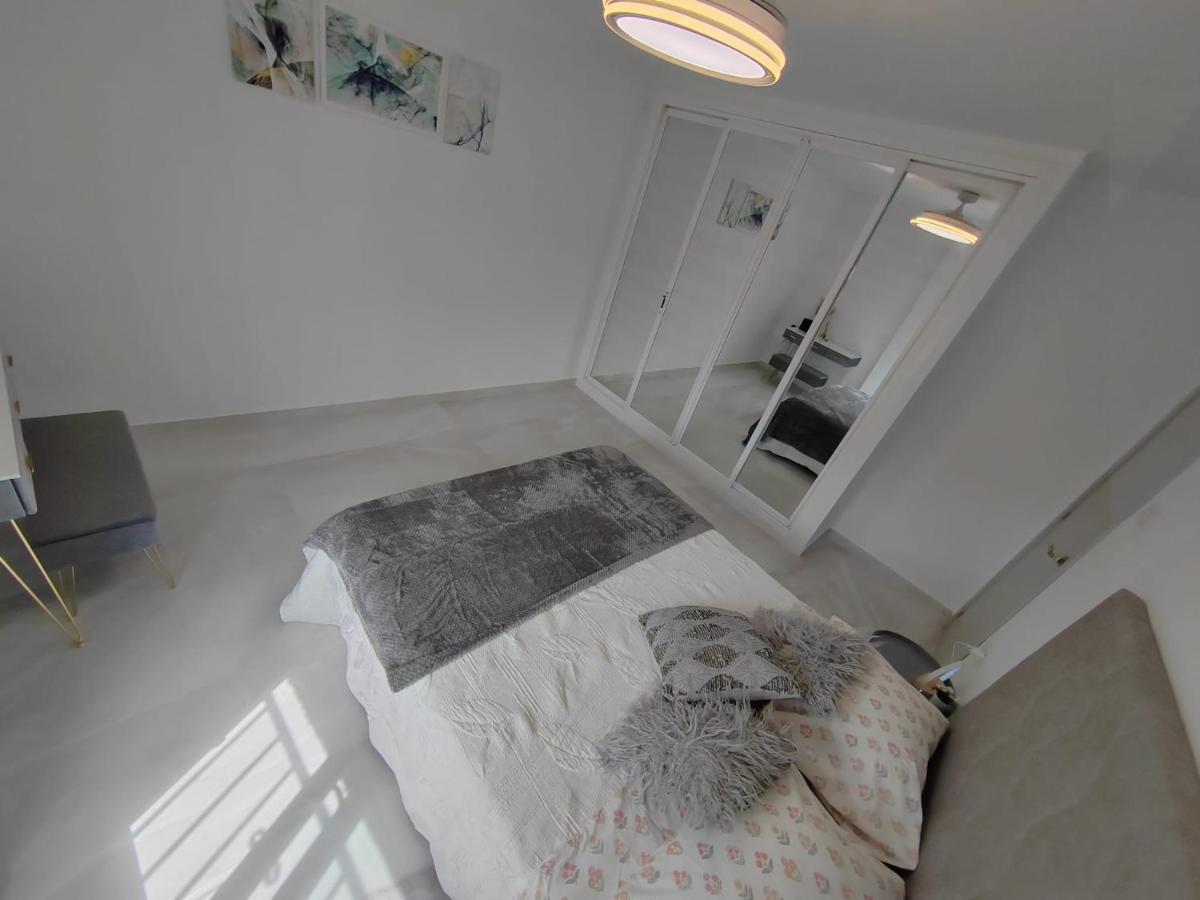 Apartamento La Torre,200M Hasta La Playa Benalmadena Exterior photo