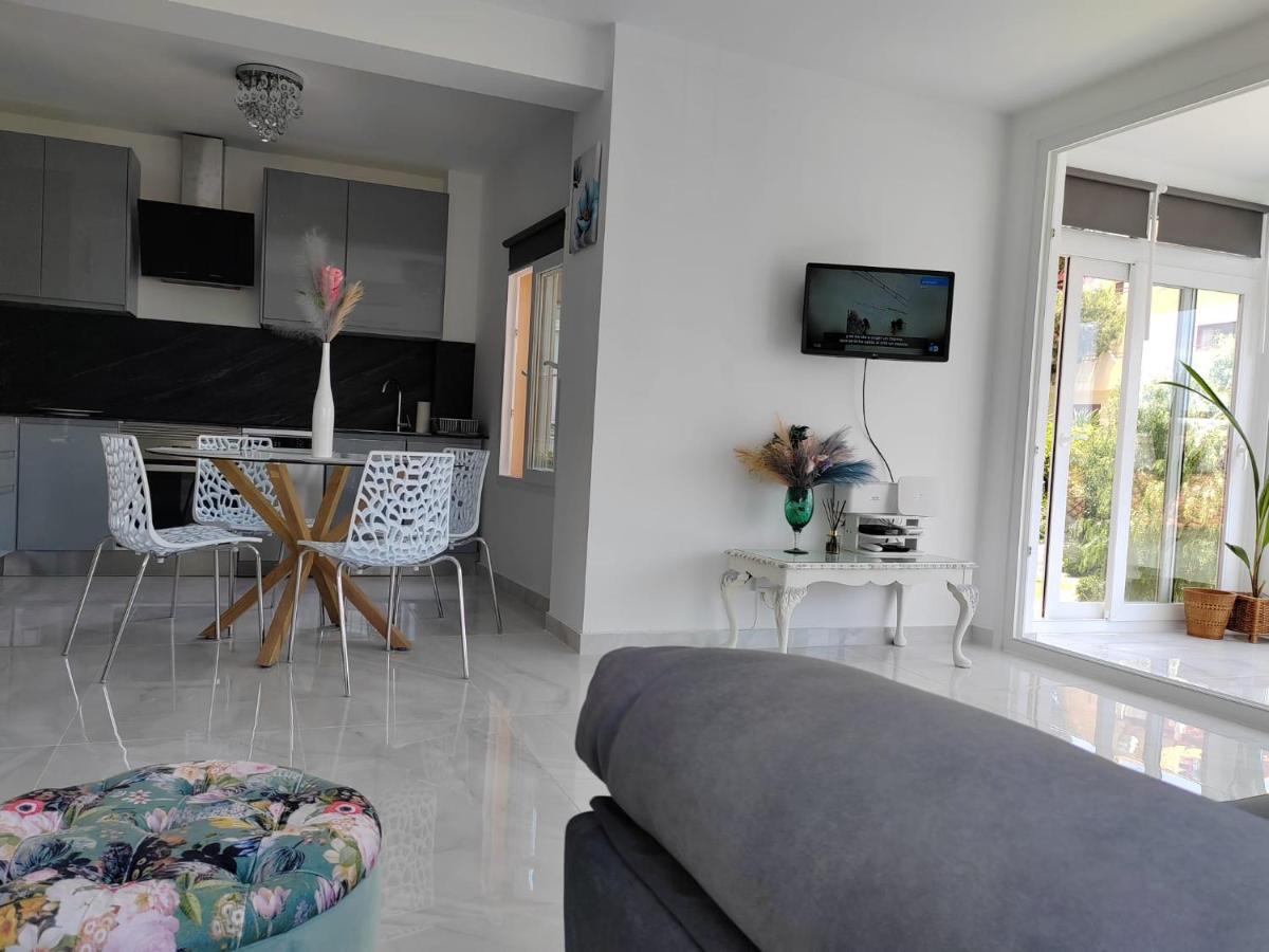 Apartamento La Torre,200M Hasta La Playa Benalmadena Exterior photo