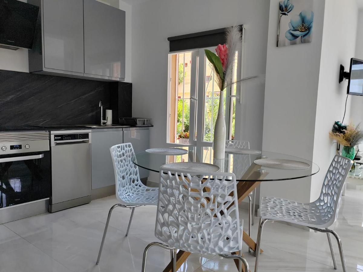 Apartamento La Torre,200M Hasta La Playa Benalmadena Exterior photo