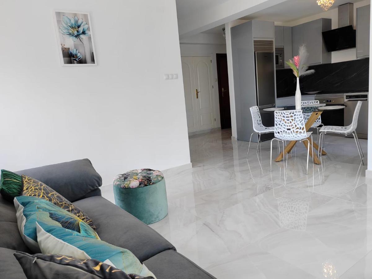 Apartamento La Torre,200M Hasta La Playa Benalmadena Exterior photo